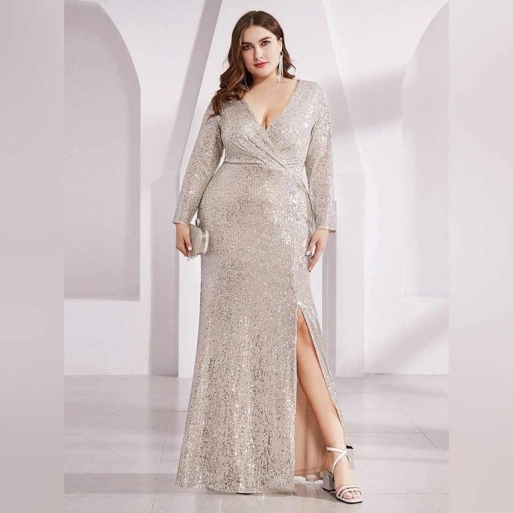 🆕 Plus Size Sexy Deep V-Neck Sequin Bodice Formal Evening Gowns